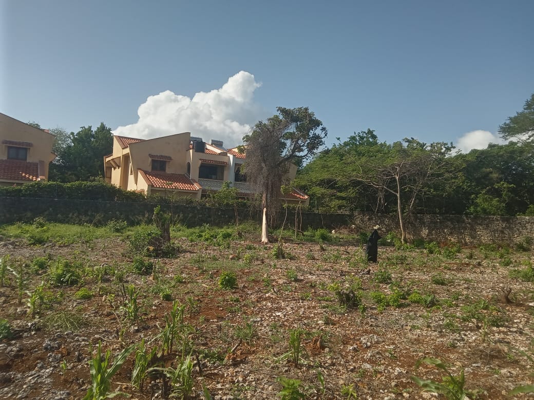 1/4 Acre Shanzu Mombasa