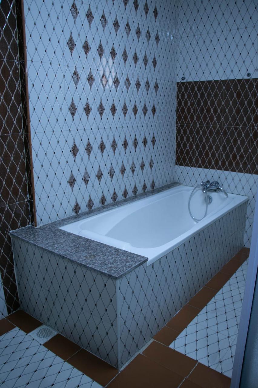 3 Bedroom Modern Apartment