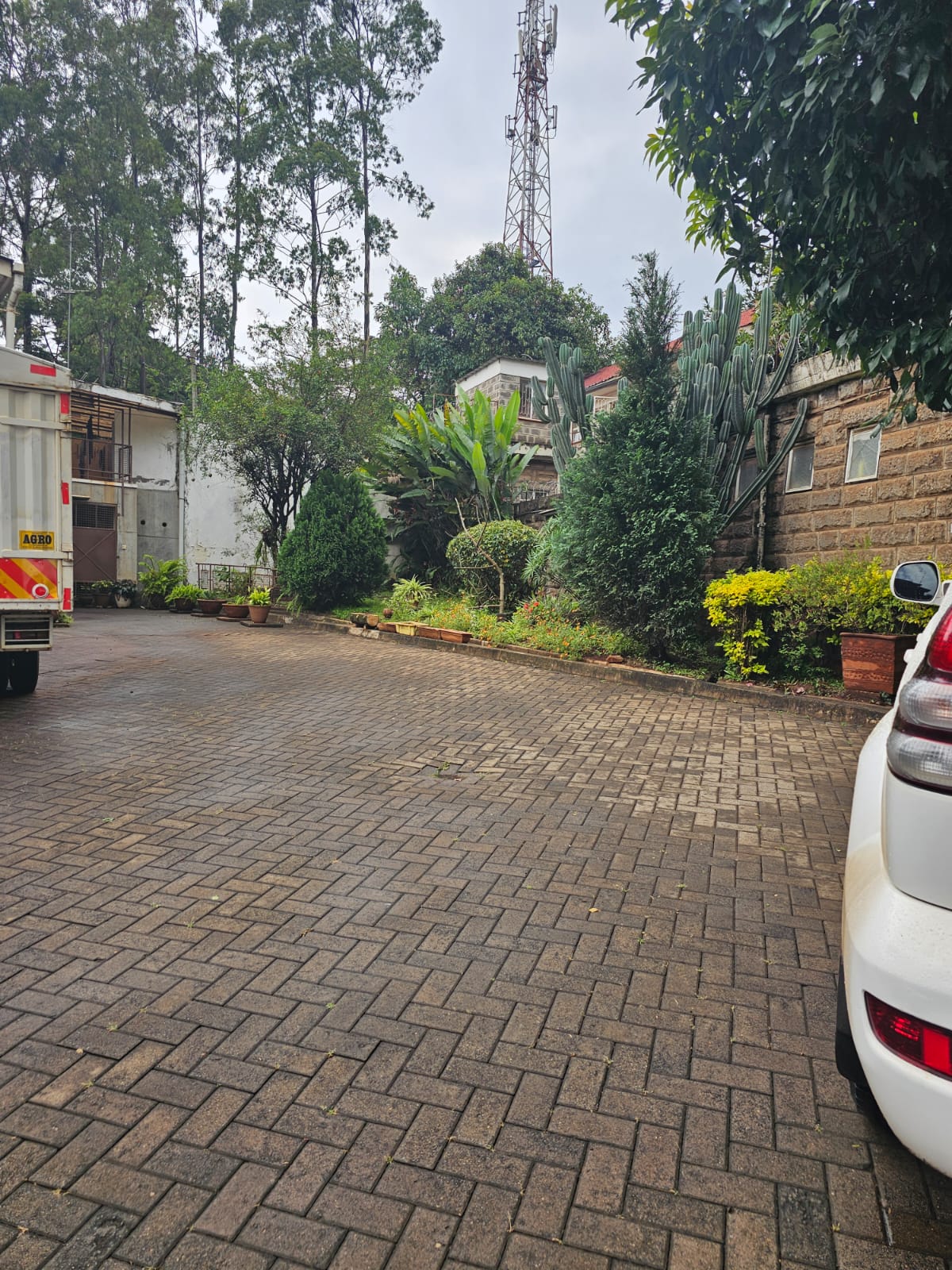 1/2 Acre Plot 14th Riverside Drive